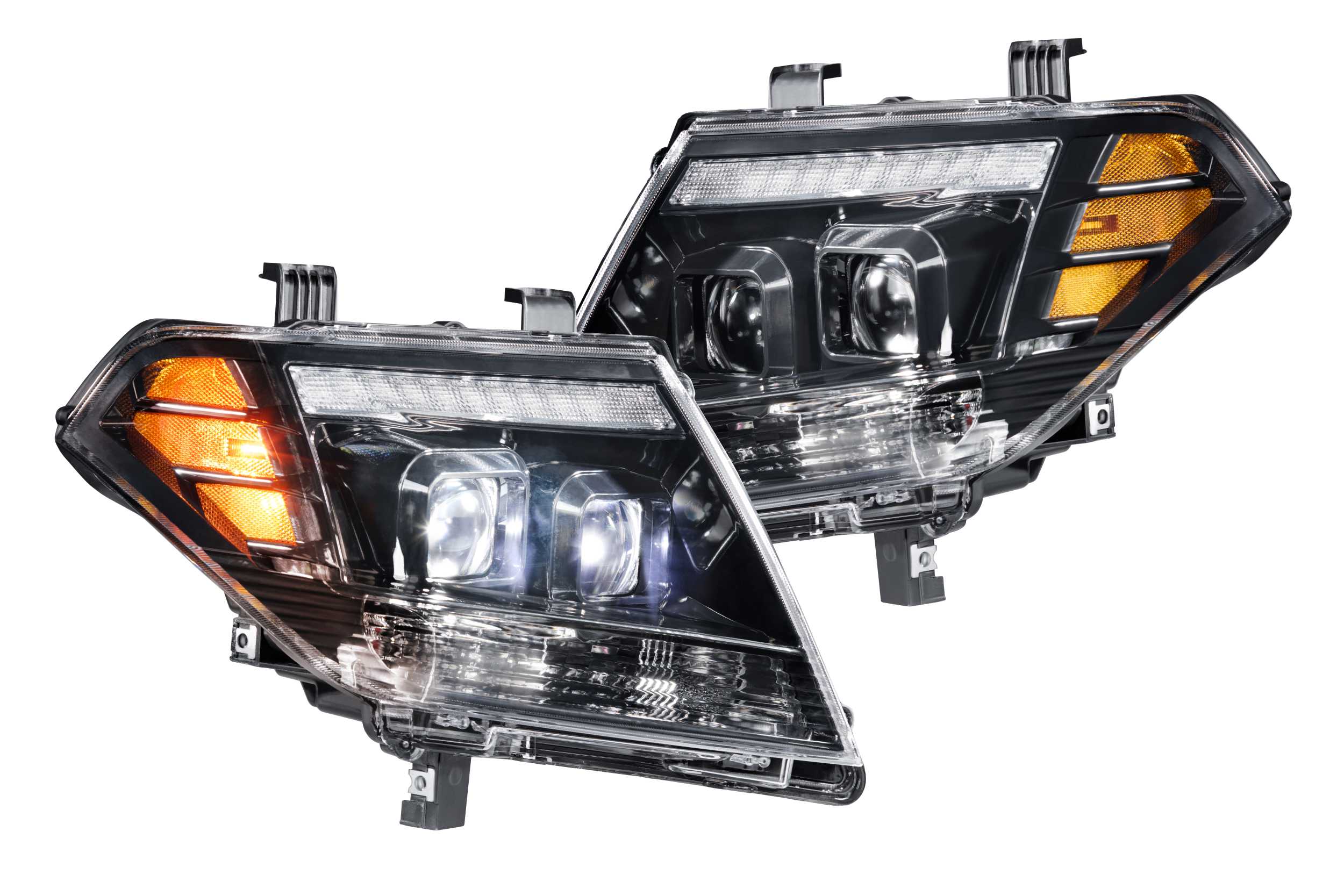 トランプ ムーンライト Morimoto Nissan Frontier (09-20) XB Hybrid Headlight | LF475